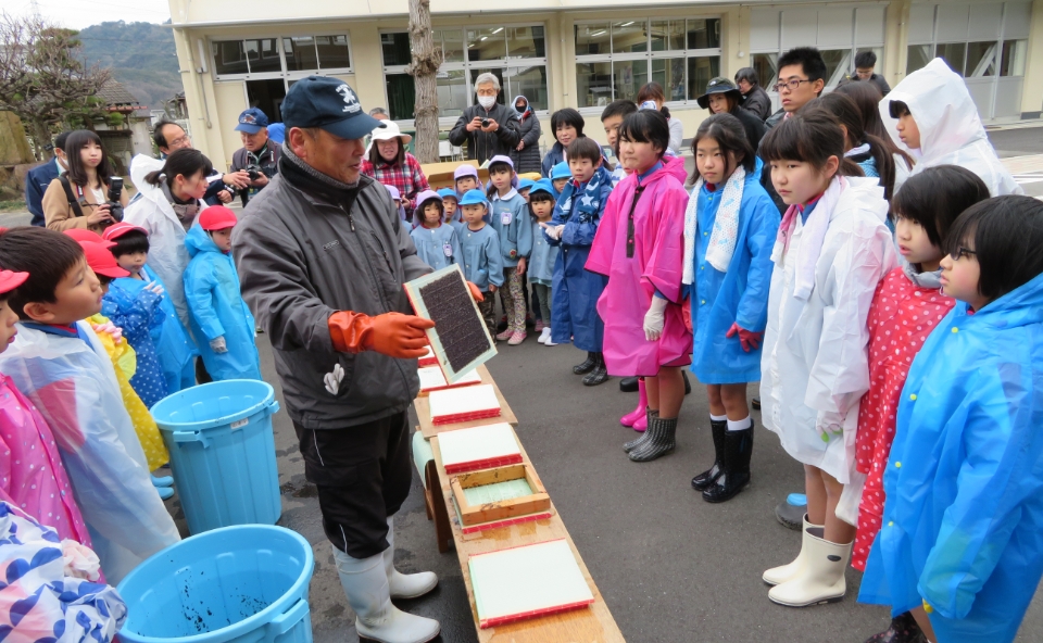 子どもたちに向けて